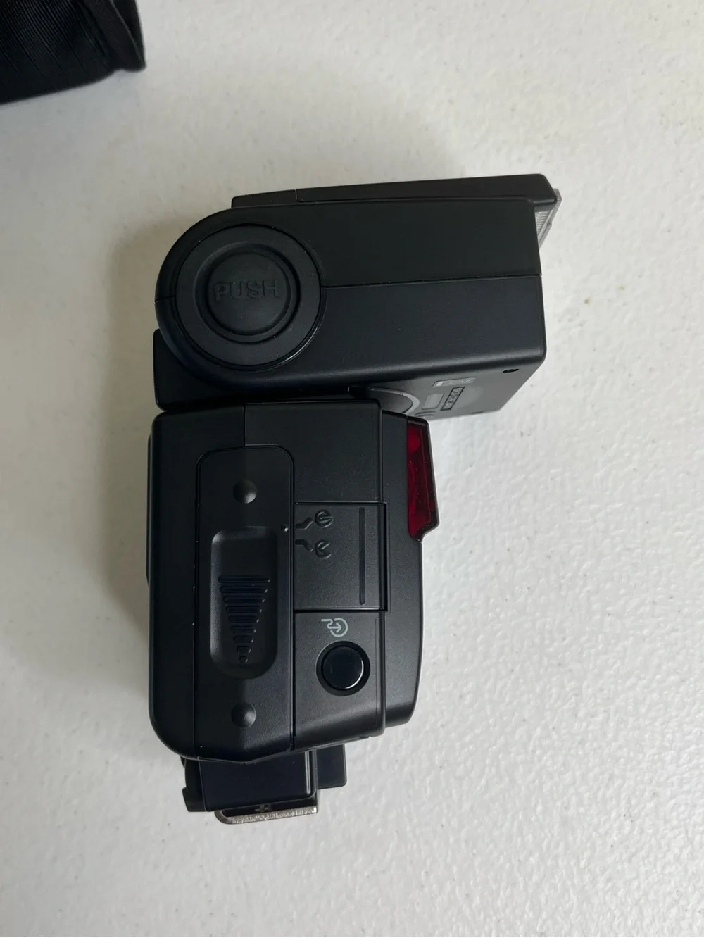 Nikon SB-600 Speedlight Autofocus i-TTL Flash w Case Stand Box & Manual Untested